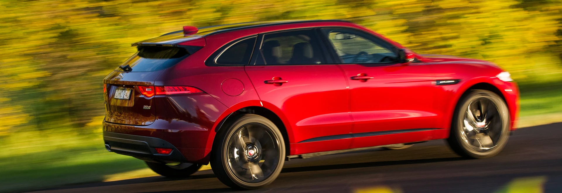 Jaguar F-PACE SVR with 567bhp reportedly coming later in 2017